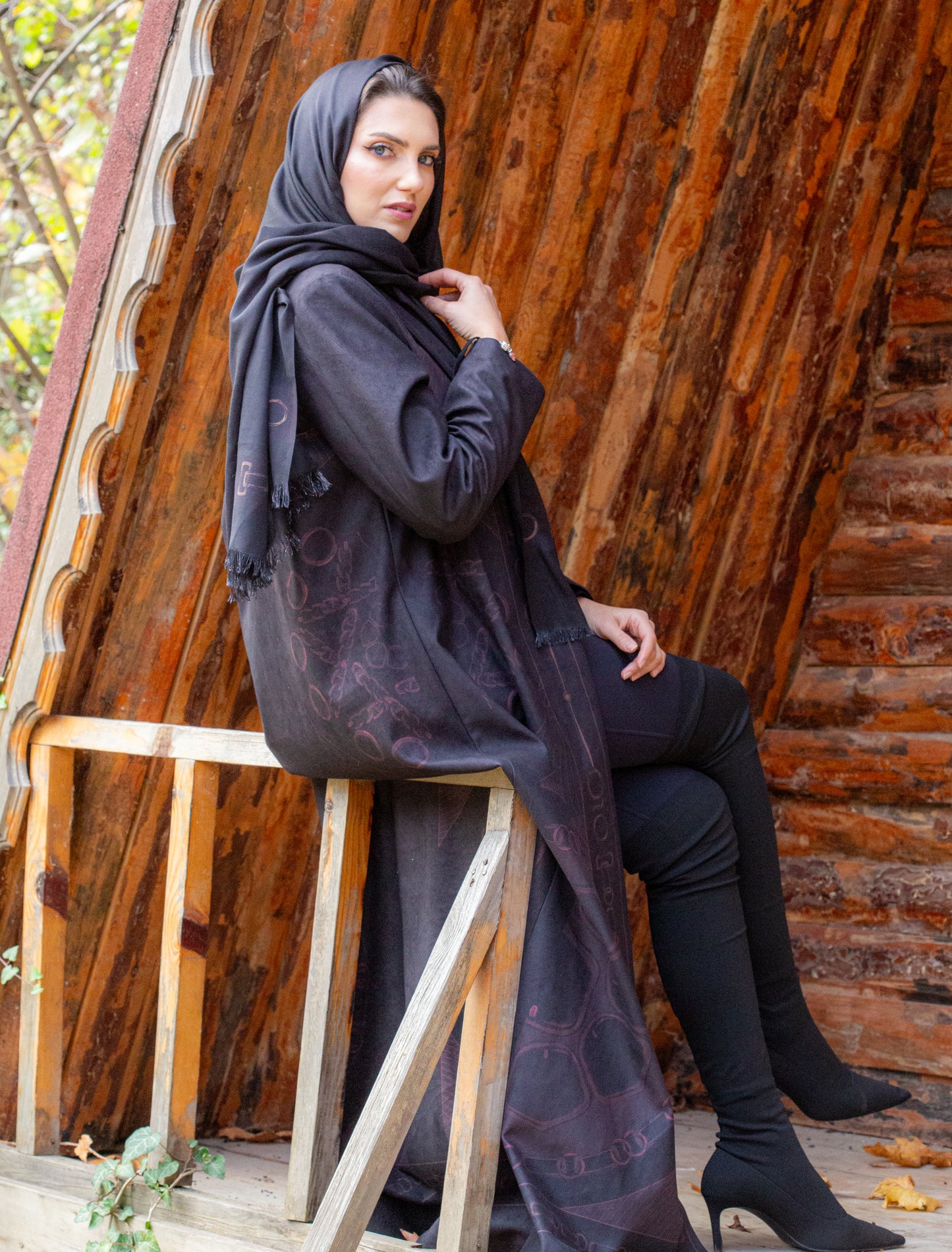 Long brown wool abaya with light orange geometric patterns